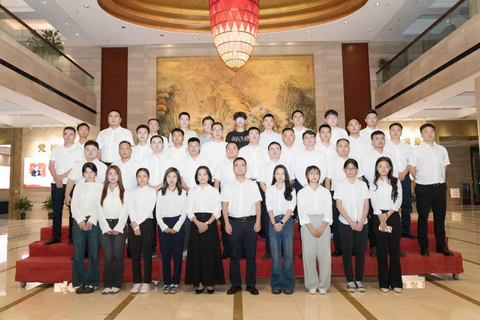 四川路桥“青英筑梦工程”2025年 项目经营与管理专业能力提升训练营成功举办